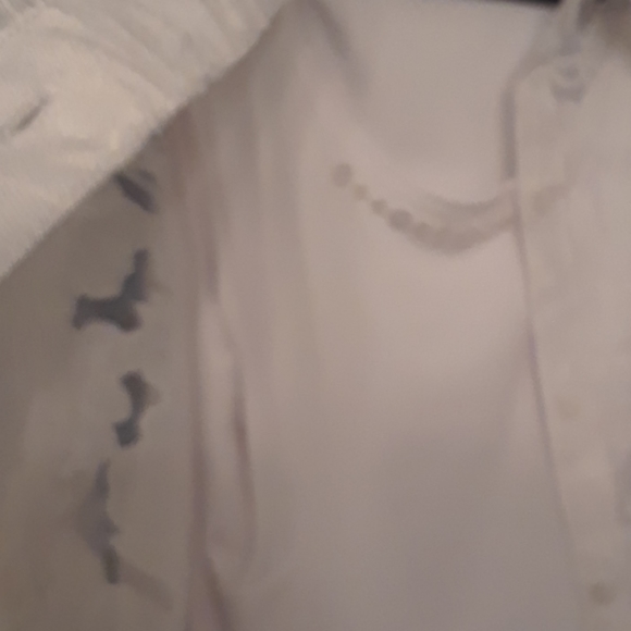 Blouse new - Picture 2 of 5